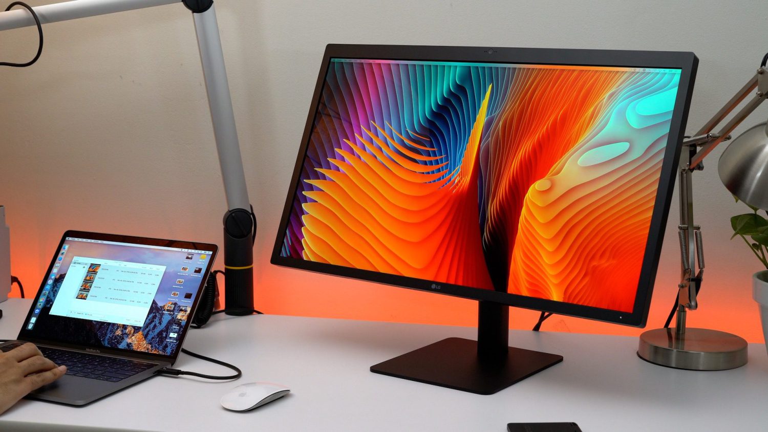 Best USB-C/Thunderbolt displays for Mac - Apple endorsed displays